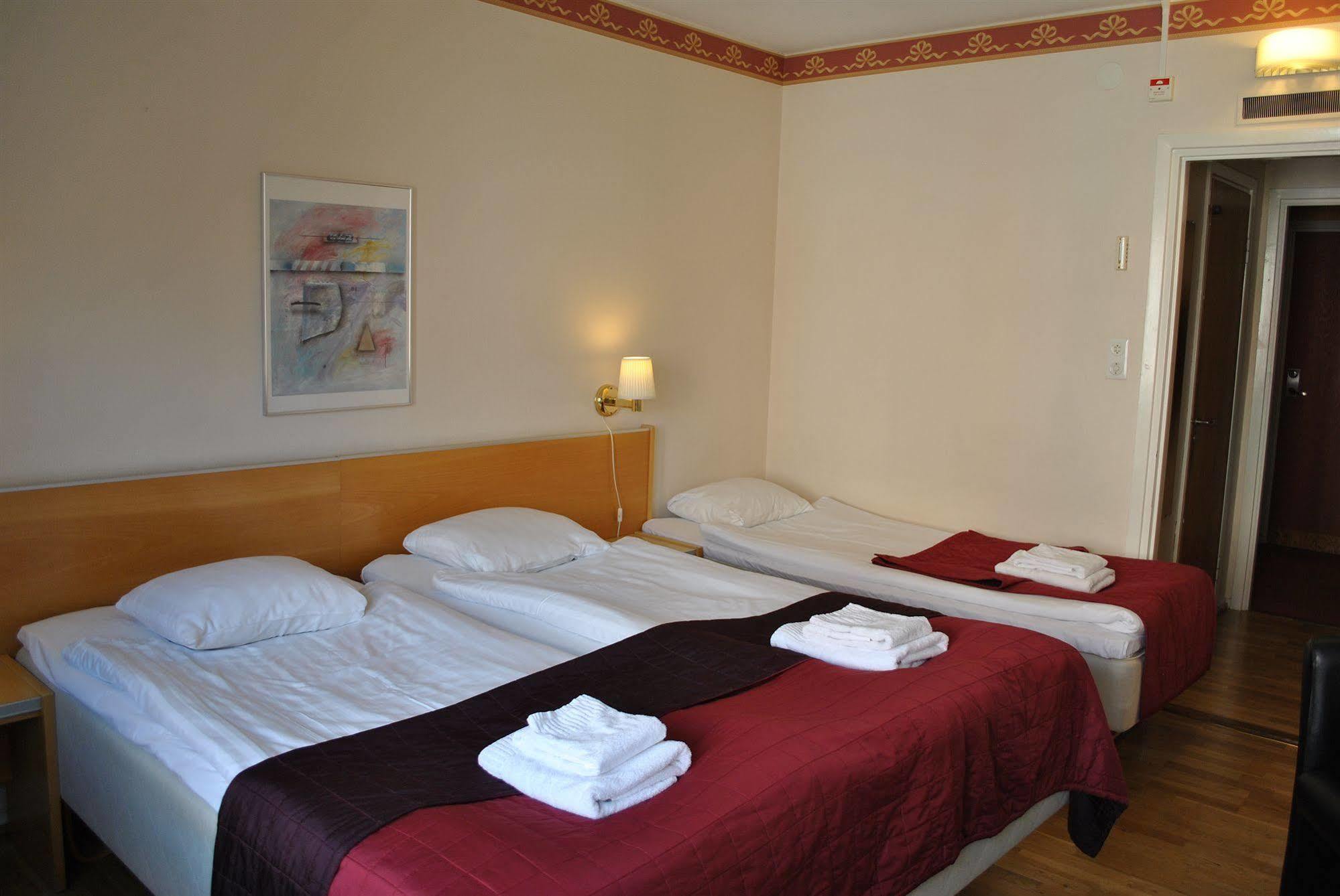 Solsta Hotell Karlstad Exterior photo